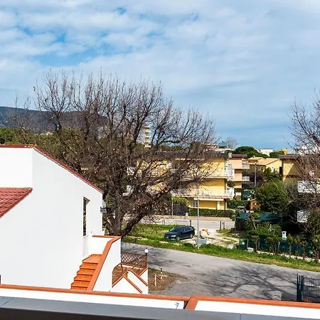 M337 - Marcelli, Delizioso Trilocale Vicino Al Mare * Marcelli